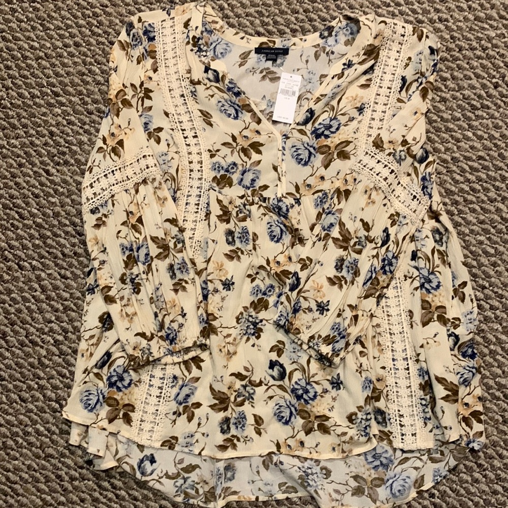 Ae floral top